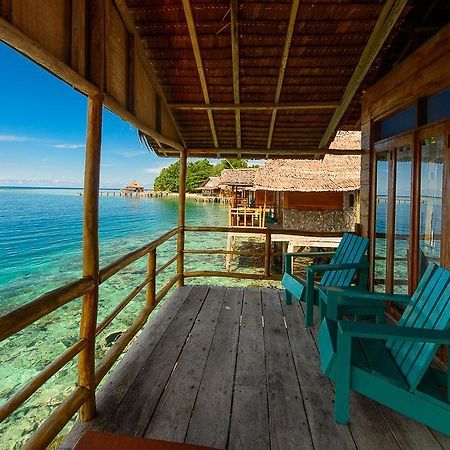 Ora Beach Resort Seleman Exterior foto